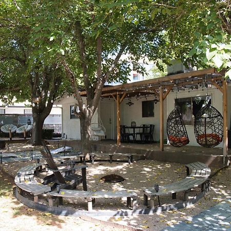 St George Family Getaway With Fire Pit, Ping Pong And Pet-Friendly Amenities Сент-Джордж Экстерьер фото