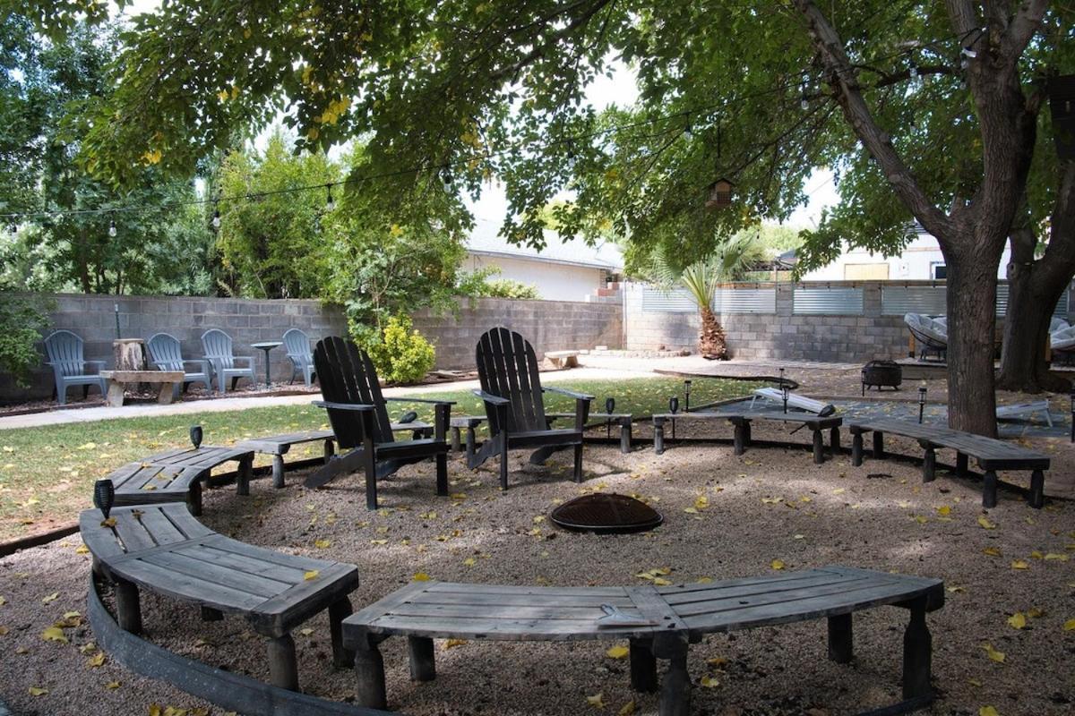 St George Family Getaway With Fire Pit, Ping Pong And Pet-Friendly Amenities Сент-Джордж Экстерьер фото