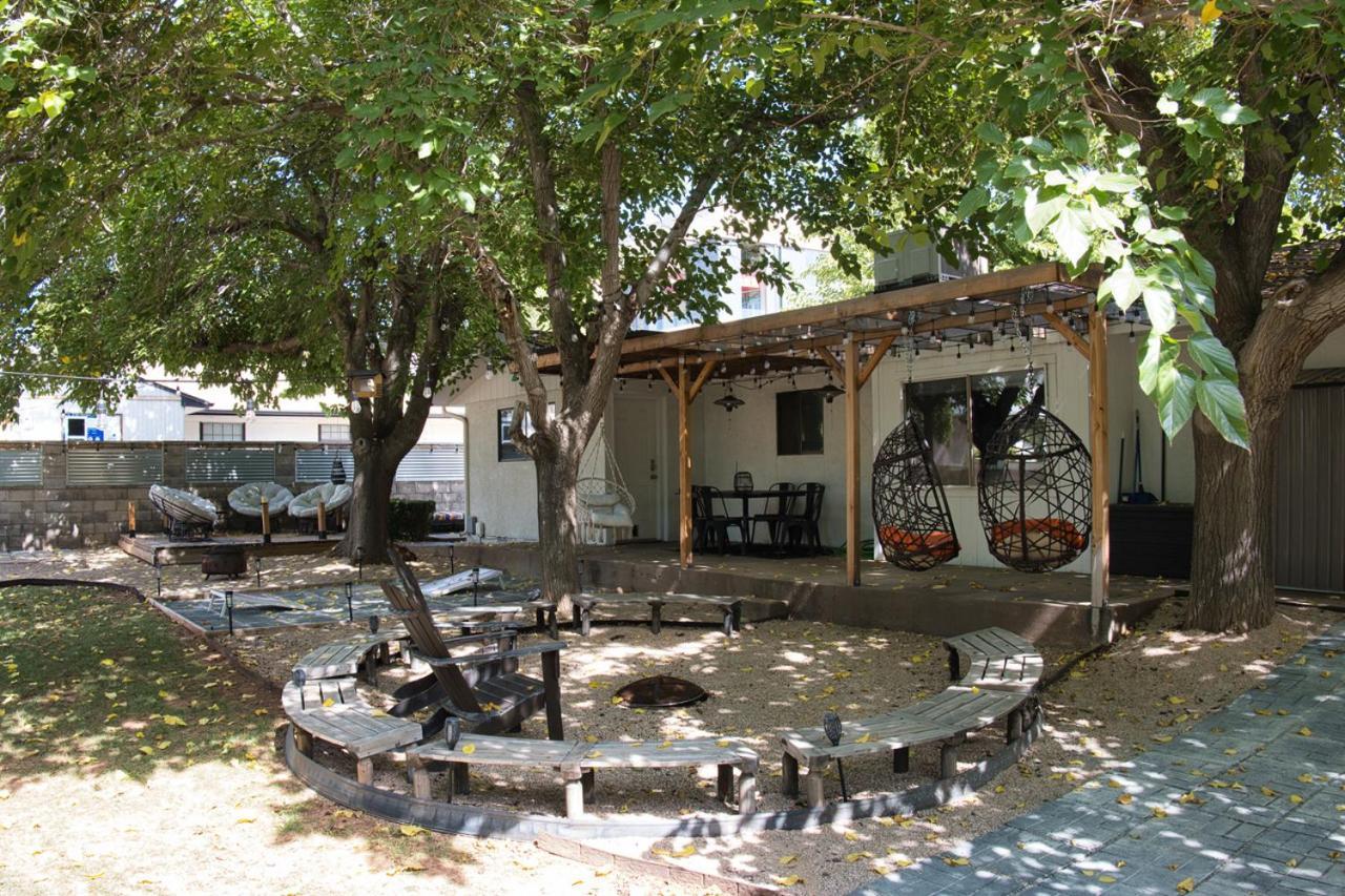 St George Family Getaway With Fire Pit, Ping Pong And Pet-Friendly Amenities Сент-Джордж Экстерьер фото