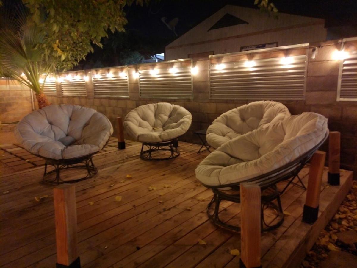 Вилла St George Family Getaway With Fire Pit, Ping Pong And Pet-Friendly Amenities Сент-Джордж Экстерьер фото